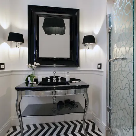 - Diamond De Luxe * Sorrento