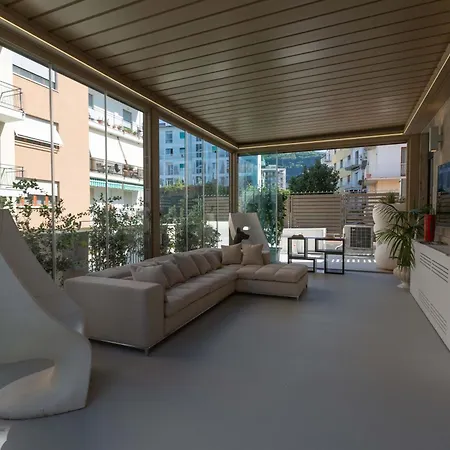 - Diamond De Luxe Apartman